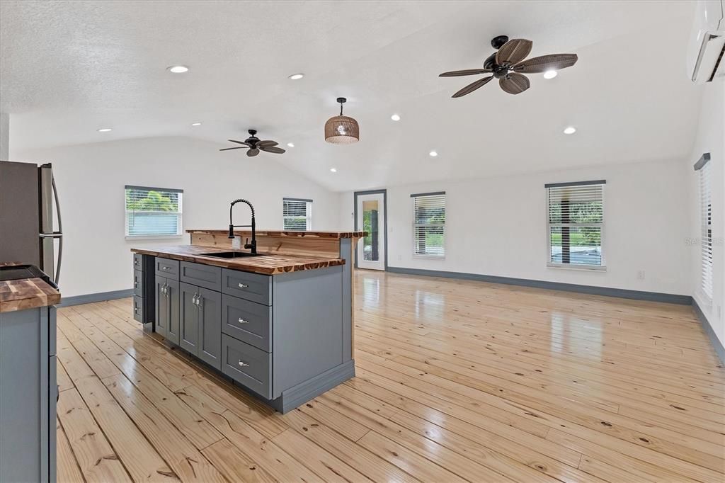 Empty room, Interior, Kitchen, Recessed Lighting, Wood Texture Flooring