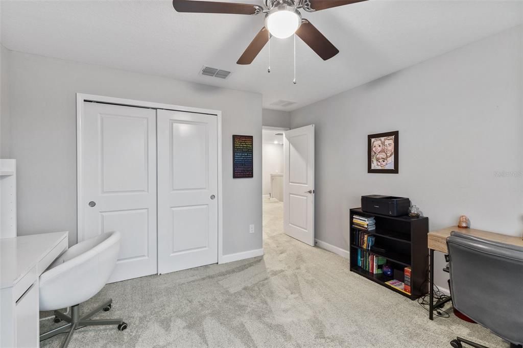 Home Office, Interior