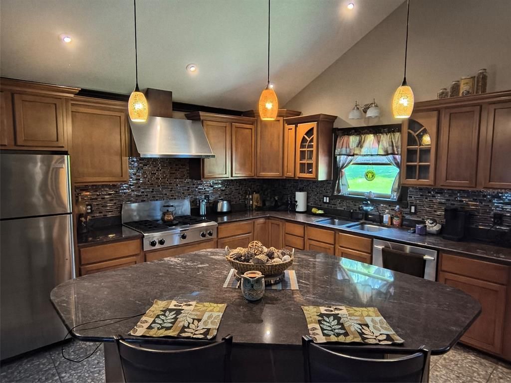 Interior, Kitchen, Pendant Lights, Recessed Lighting, Stainless Steel Appliances