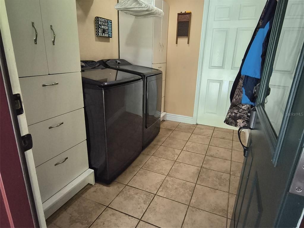 Interior, Washer