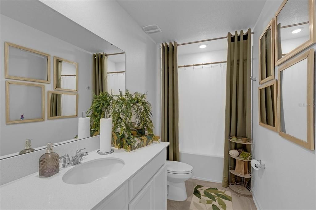 Bathroom, Interior, Recessed Lighting