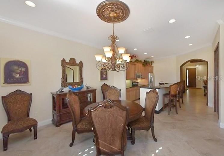 Chandelier, Dining room, Interior, Kitchen, Recessed Lighting