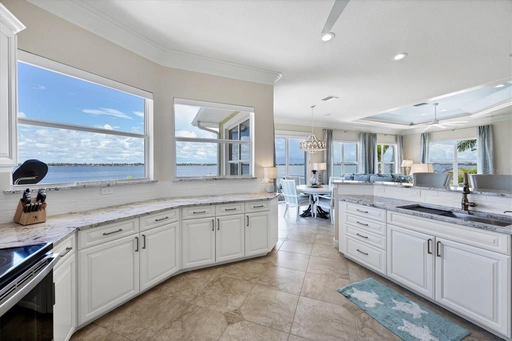 Chandelier, Dining room, Interior, Kitchen, Pendant Lights, Recessed Lighting, Stainless Steel Appliances, Water