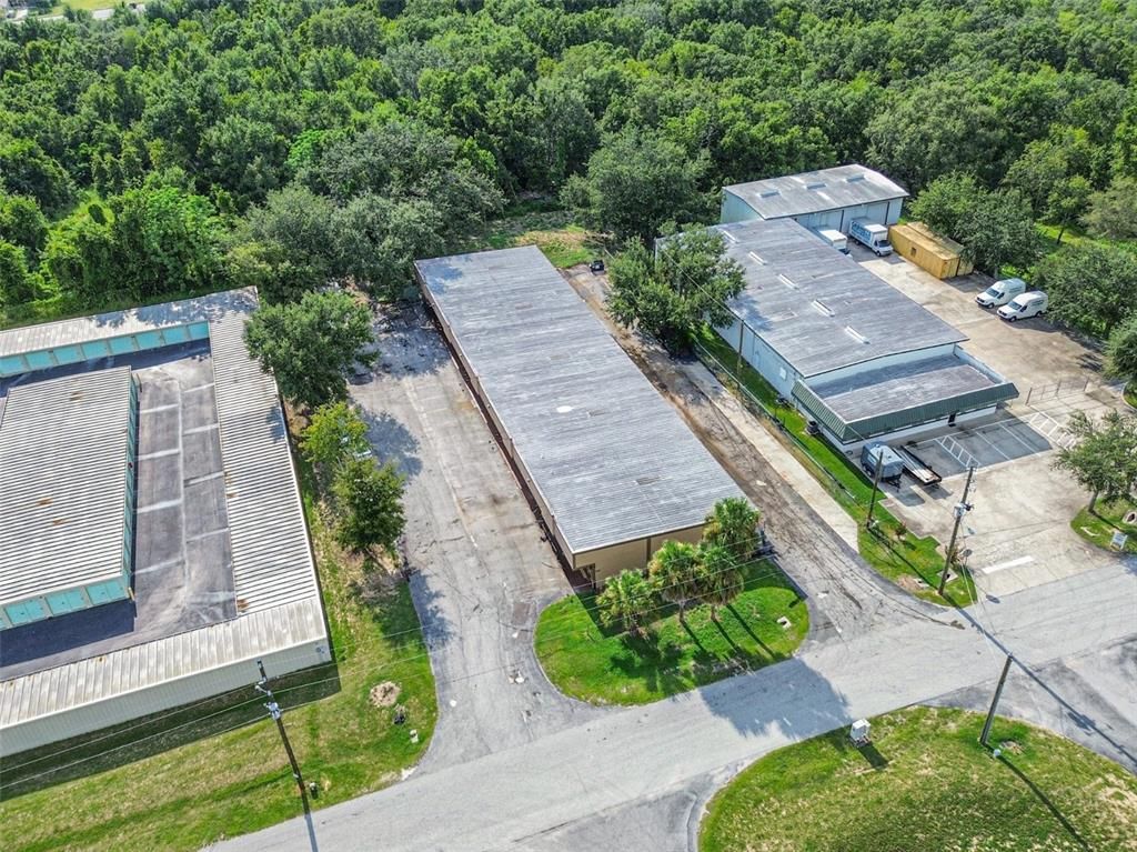 Exterior, Drone