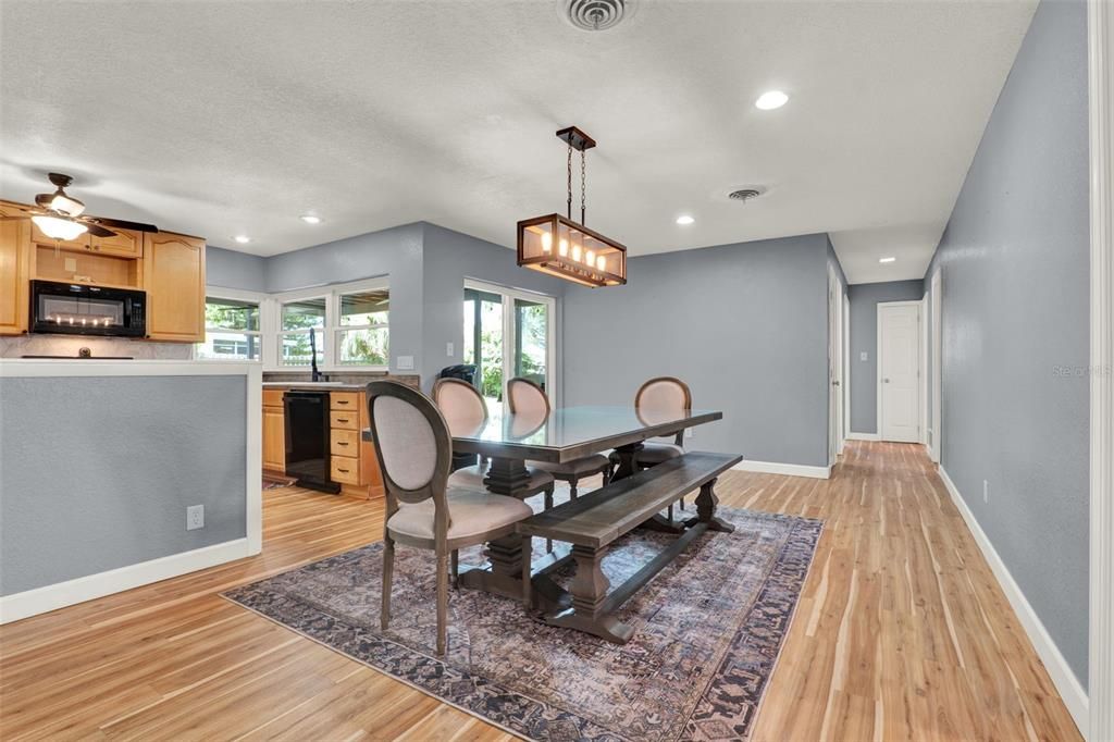 Dining room, Interior, Kitchen, Pendant Lights, Recessed Lighting, Wood Texture Flooring