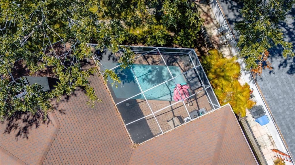 Exterior, Drone