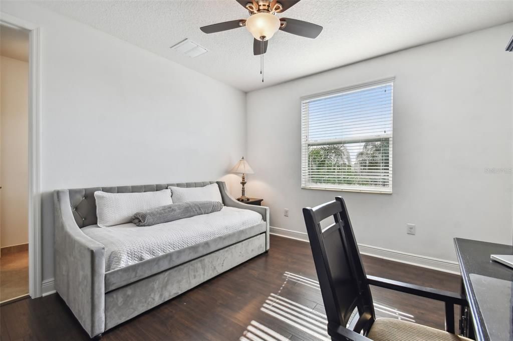 Bedroom, Home Office, Interior, Wood Texture Flooring