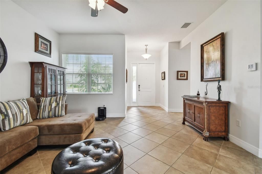 Interior, Living room, Pendant Lights