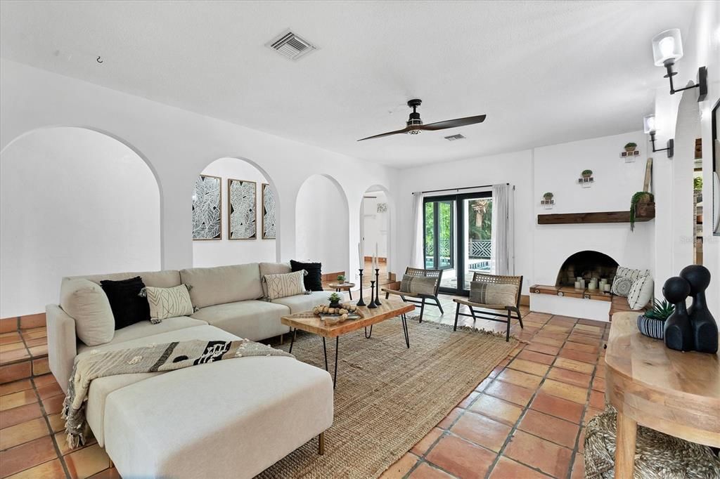 Fireplace, Interior, Living room