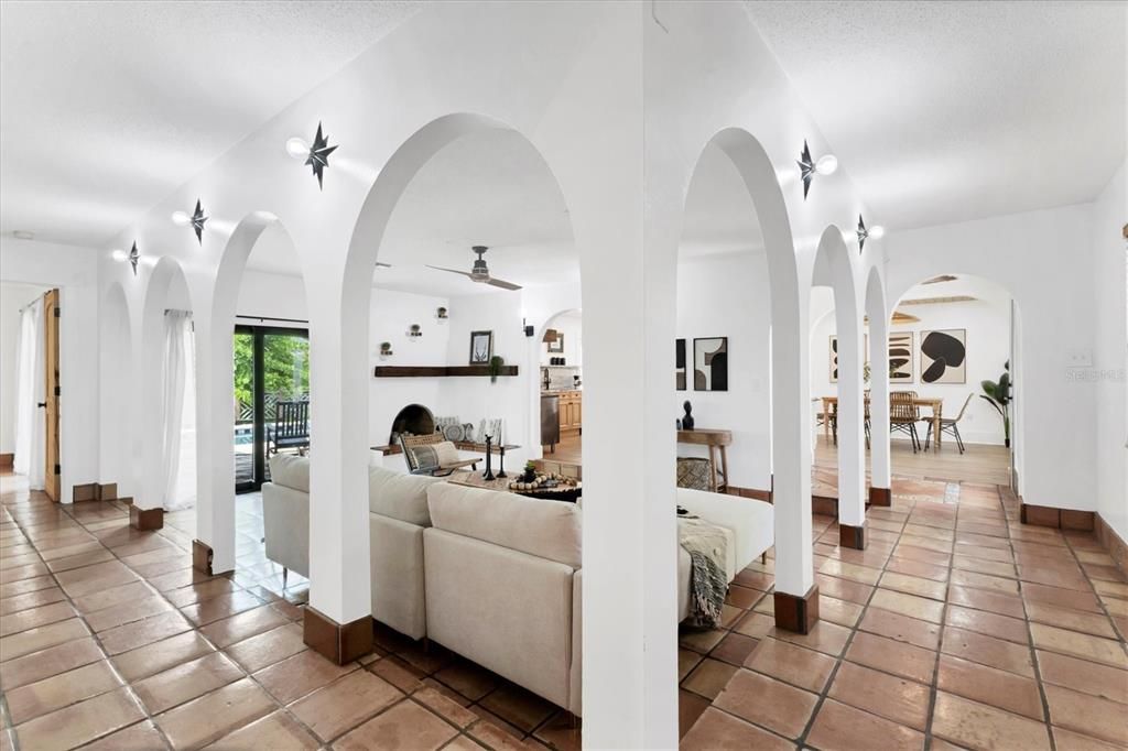 Fireplace, Interior, Living room