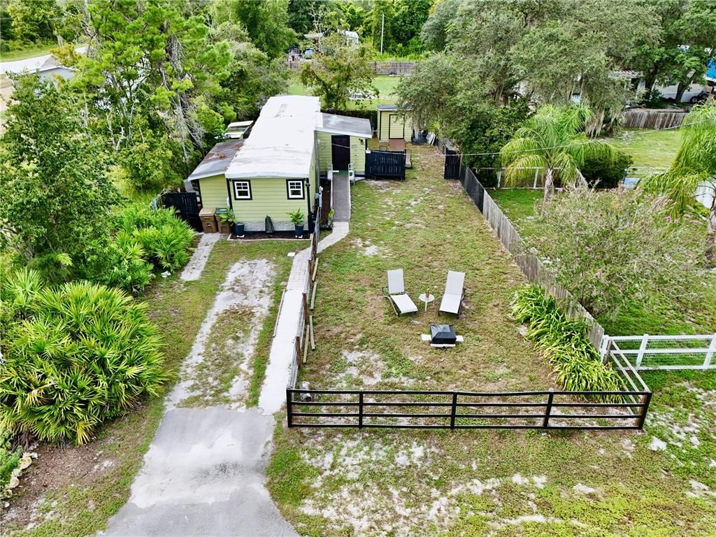 Exterior, Drone