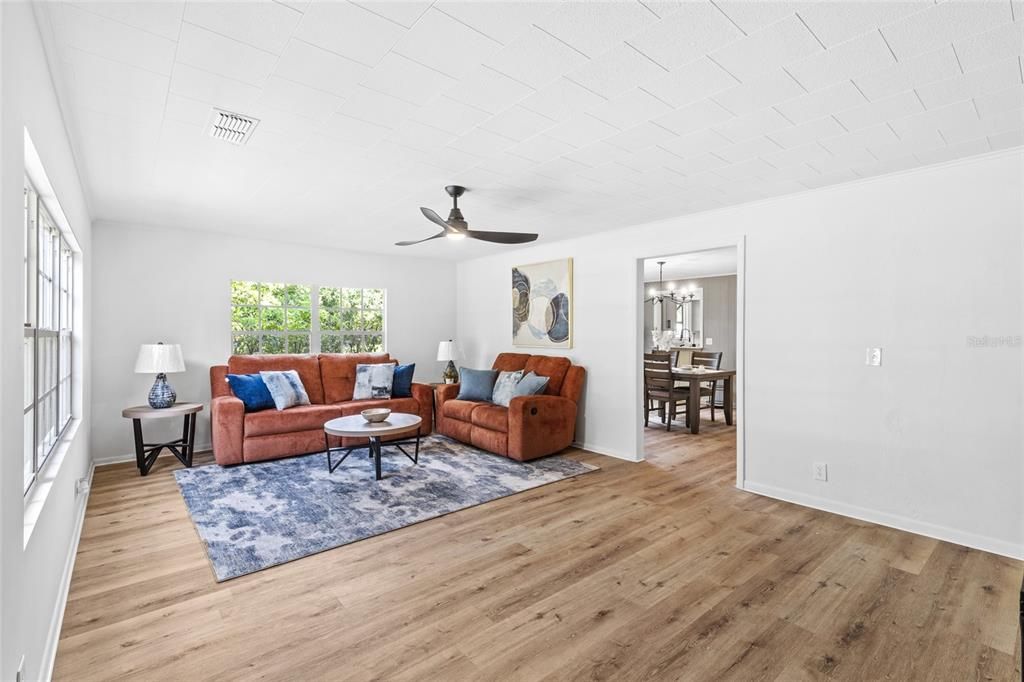 Dining room, Interior, Living room, Pendant Lights, Wood Texture Flooring