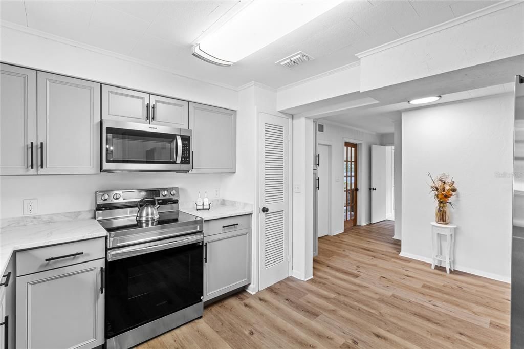 Interior, Kitchen, Stainless Steel Appliances, Wood Texture Flooring