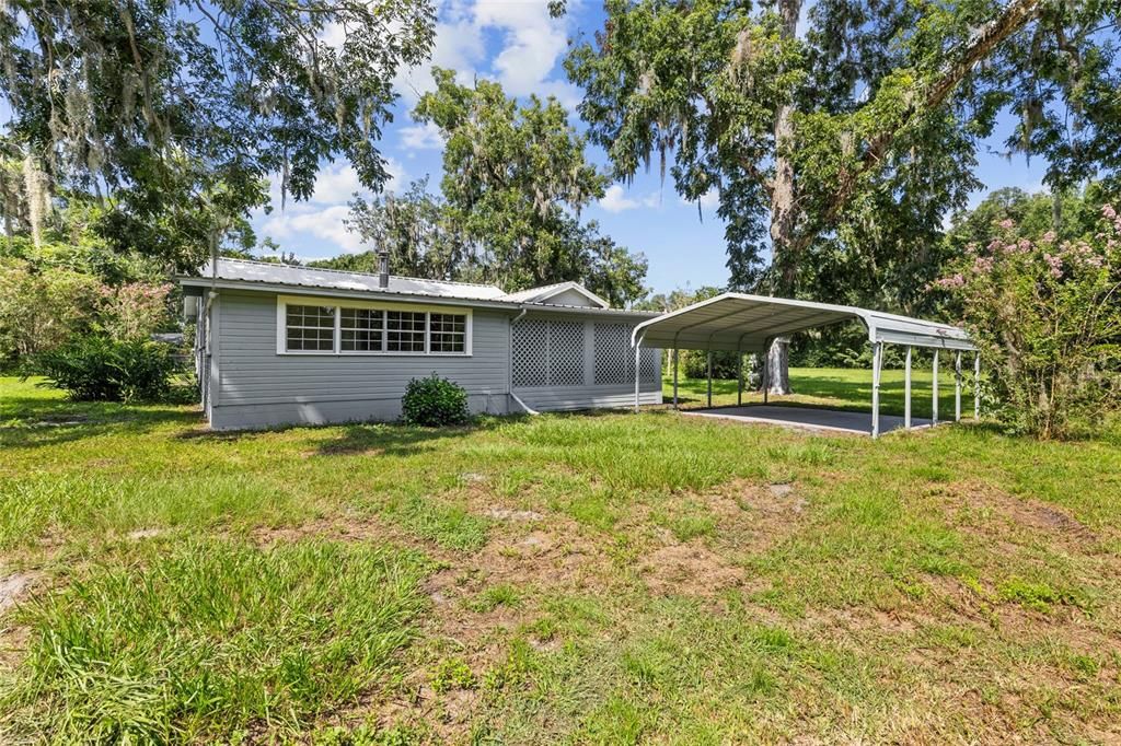 Backyard, Exterior