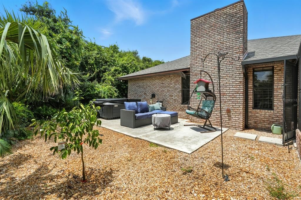 Backyard, Exterior, Hot Tub