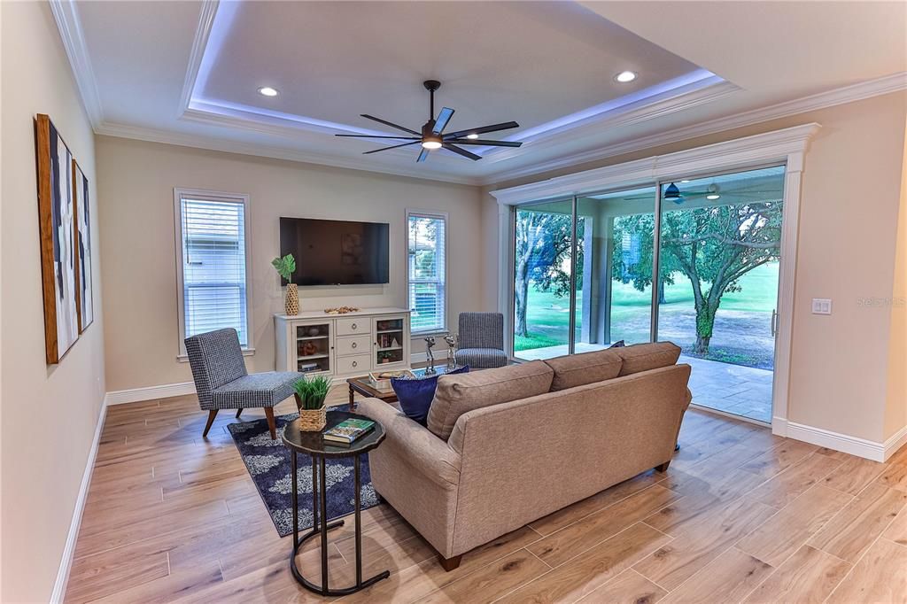Interior, Living room, Recessed Lighting, Wood Texture Flooring