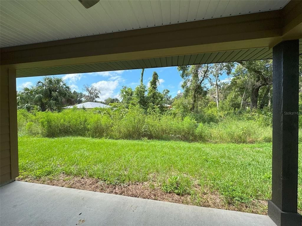 Backyard, Exterior