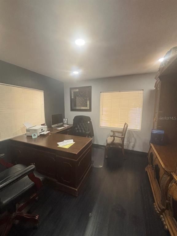 Home Office, Interior, Recessed Lighting, Wood Texture Flooring