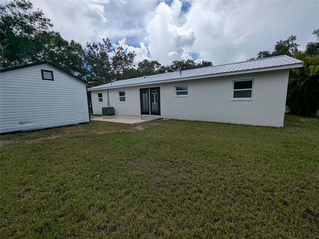 Backyard, Exterior