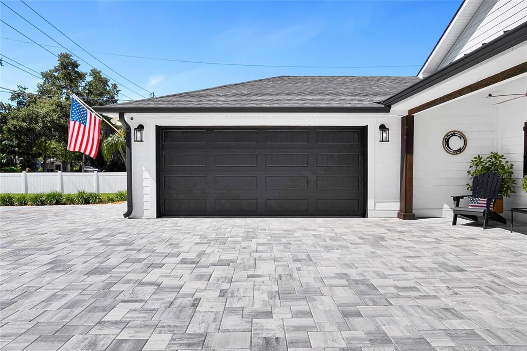 Detached Garage, Exterior