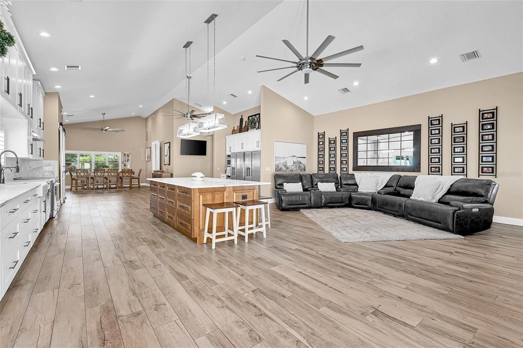 Dining room, Interior, Kitchen, Living room, Pendant Lights, Recessed Lighting, Wood Texture Flooring