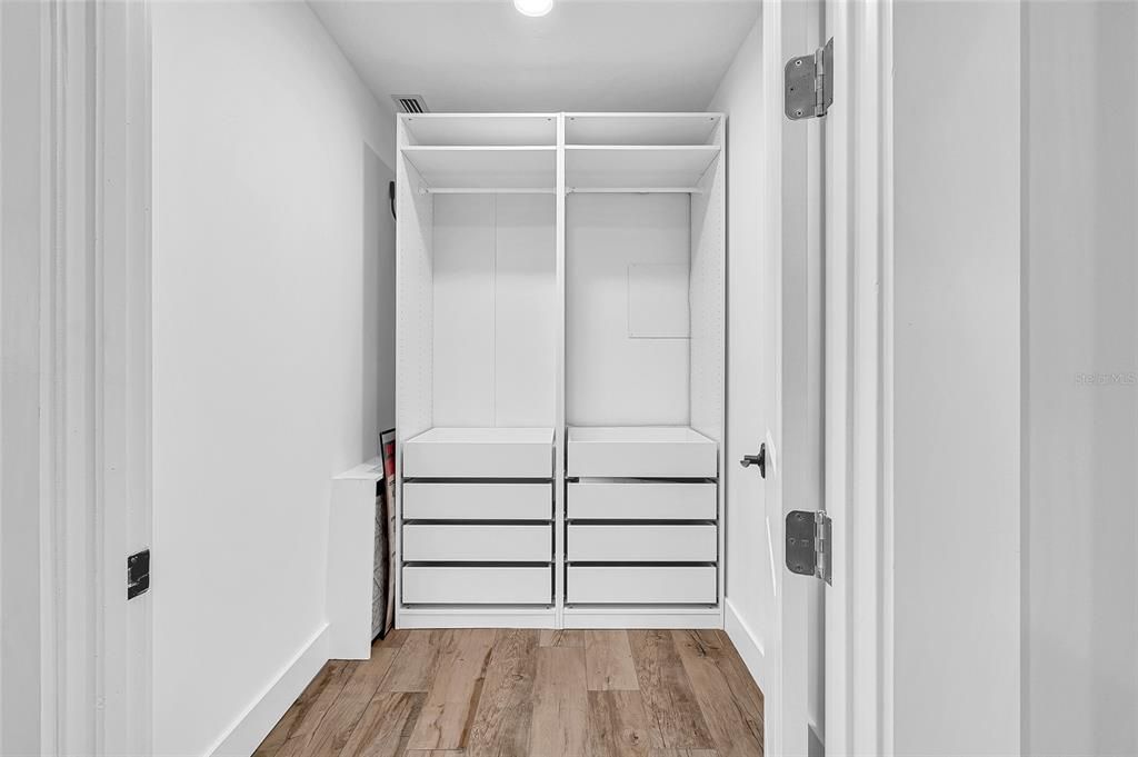 Interior, Recessed Lighting, Walk-in Closets, Wood Texture Flooring
