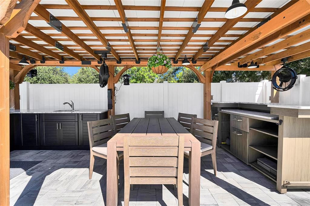 Exterior, Hot Tub, Outdoor Kitchen
