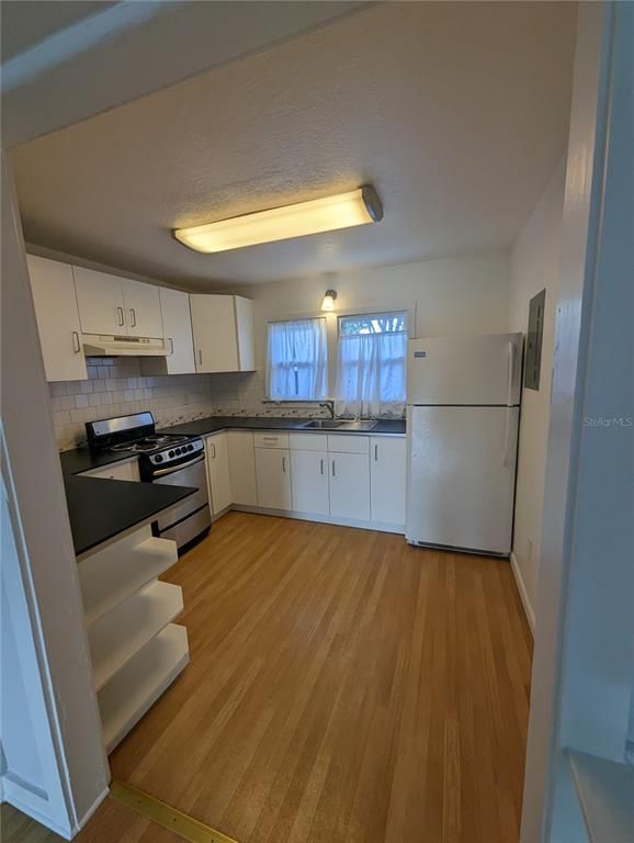 Interior, Kitchen, Wood Texture Flooring
