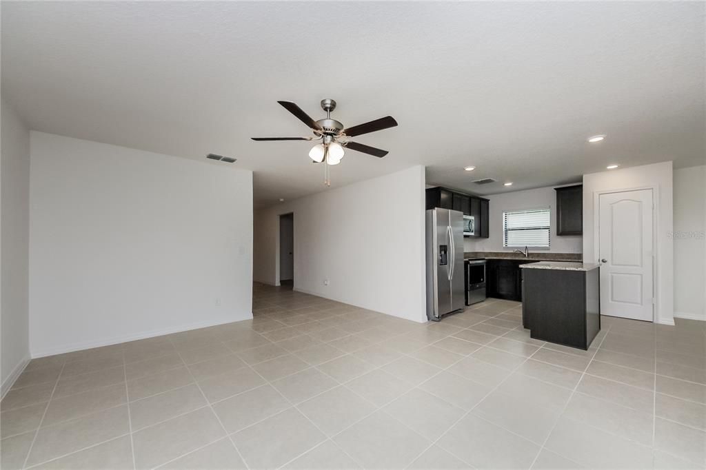 Empty room, Interior, Kitchen, Recessed Lighting