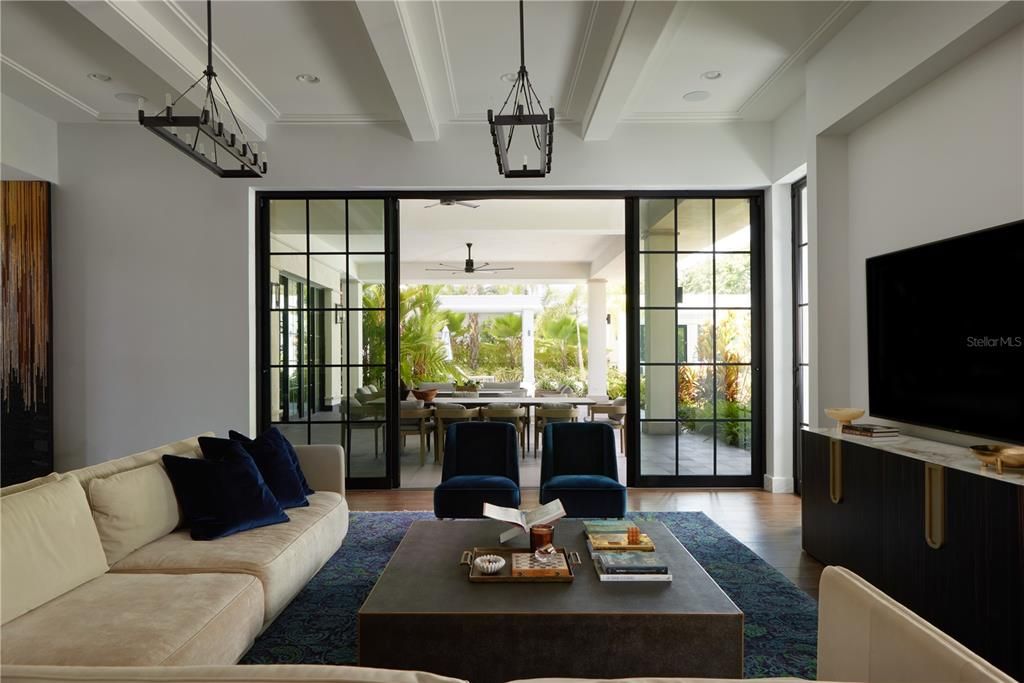 Dining room, Interior, Living room, Pendant Lights, Recessed Lighting, Wood Texture Flooring