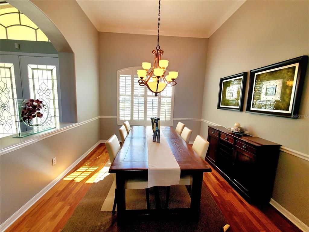 Chandelier, Dining room, Interior, Wood Texture Flooring