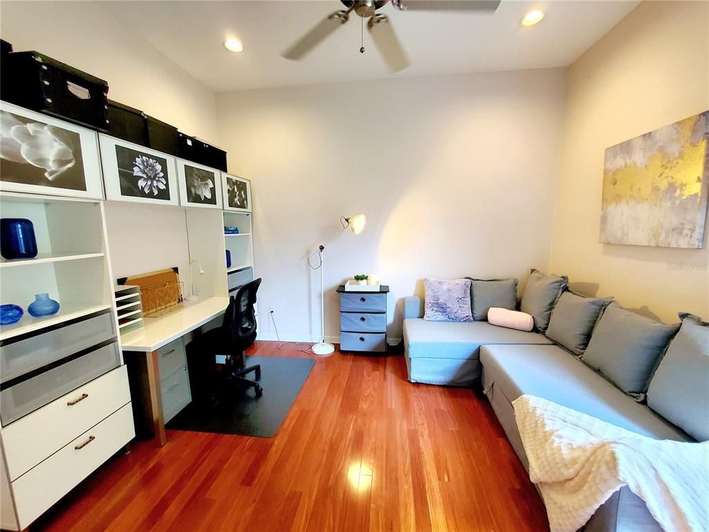 Home Office, Interior, Recessed Lighting, Wood Texture Flooring