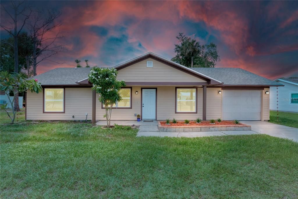 Attached, Backyard, Exterior, Facade, Ranch