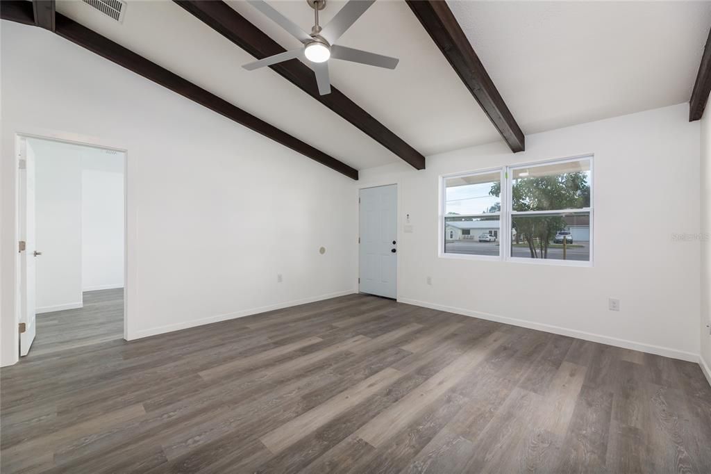 Empty room, Interior, Wooden Beams, Wood Texture Flooring