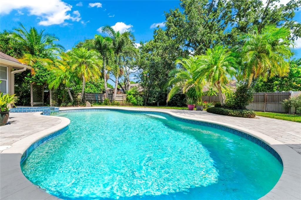 Exterior, Pool