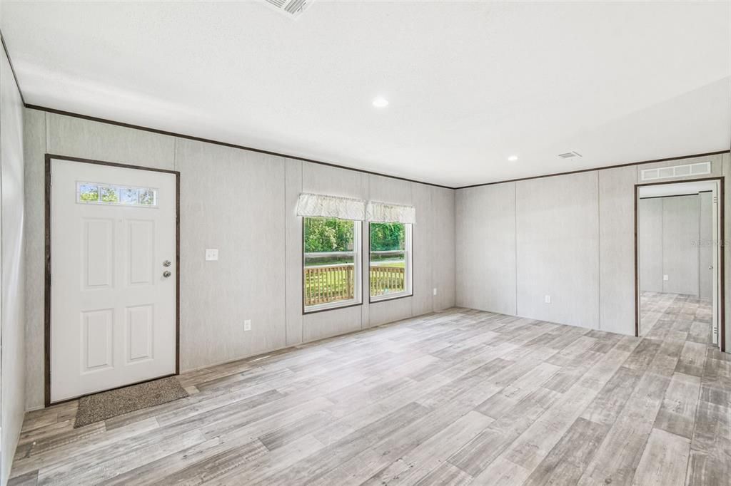 Empty room, Interior, Recessed Lighting, Wood Texture Flooring