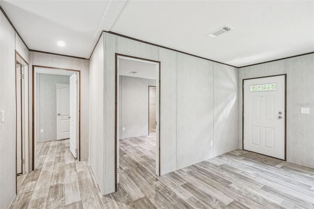 Interior, Recessed Lighting, Wood Texture Flooring