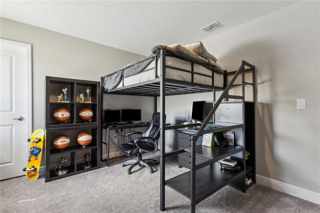 Home Office, Interior