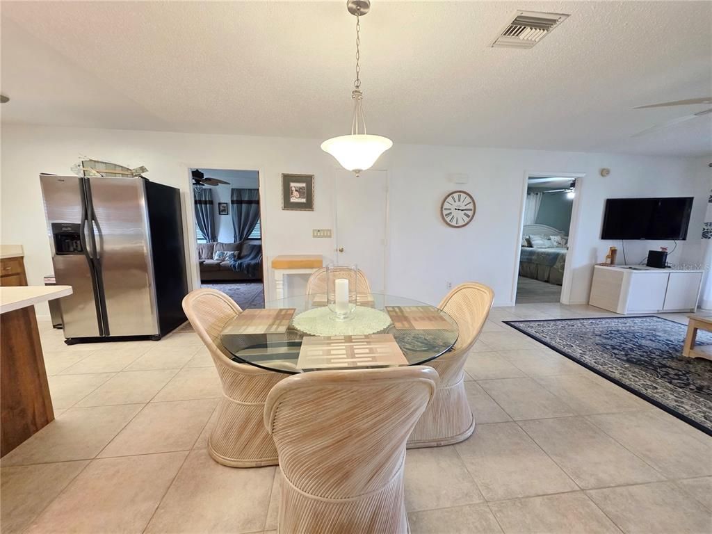 Dining room, Interior, Kitchen, Living room, Pendant Lights, Stainless Steel Appliances