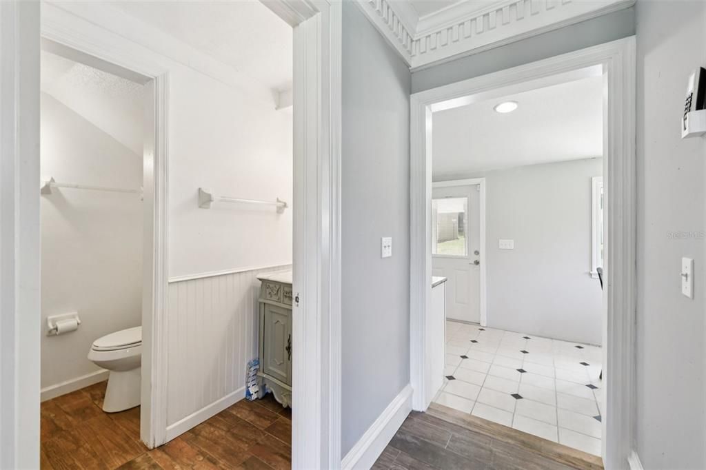 Bathroom, Interior, Recessed Lighting, Wood Texture Flooring
