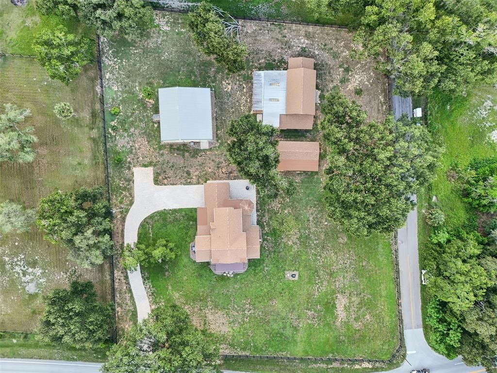 Exterior, Drone