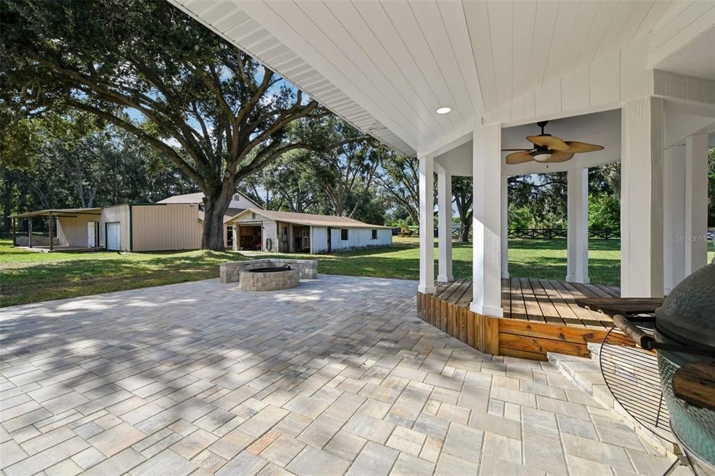 Backyard, Exterior