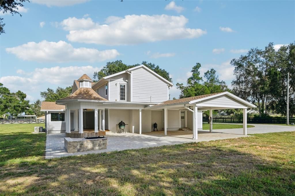 Backyard, Exterior