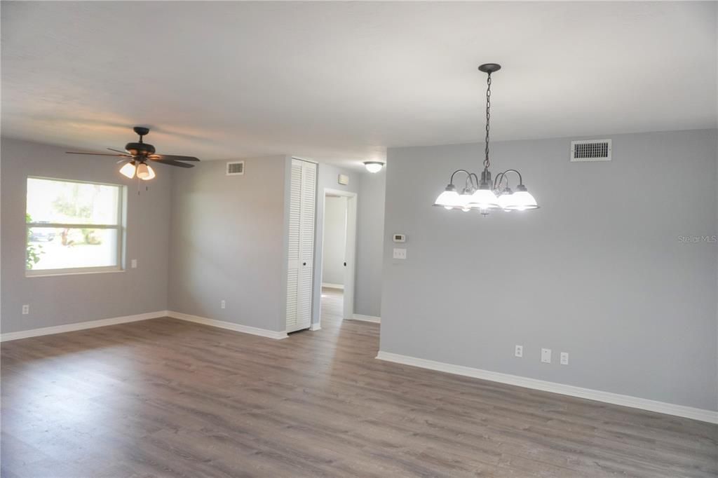 Chandelier, Empty room, Interior, Wood Texture Flooring