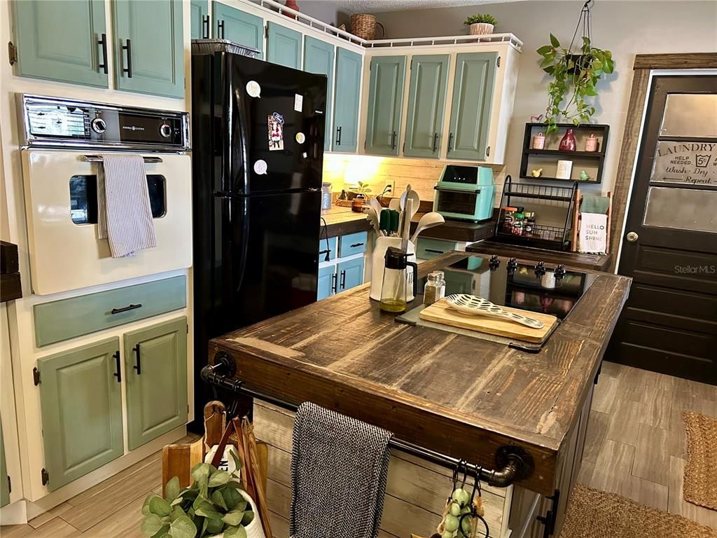 Interior, Kitchen, Wood Texture Flooring