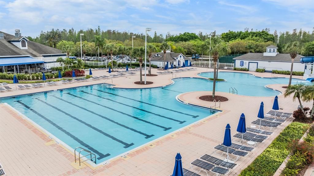 Exterior, Pool