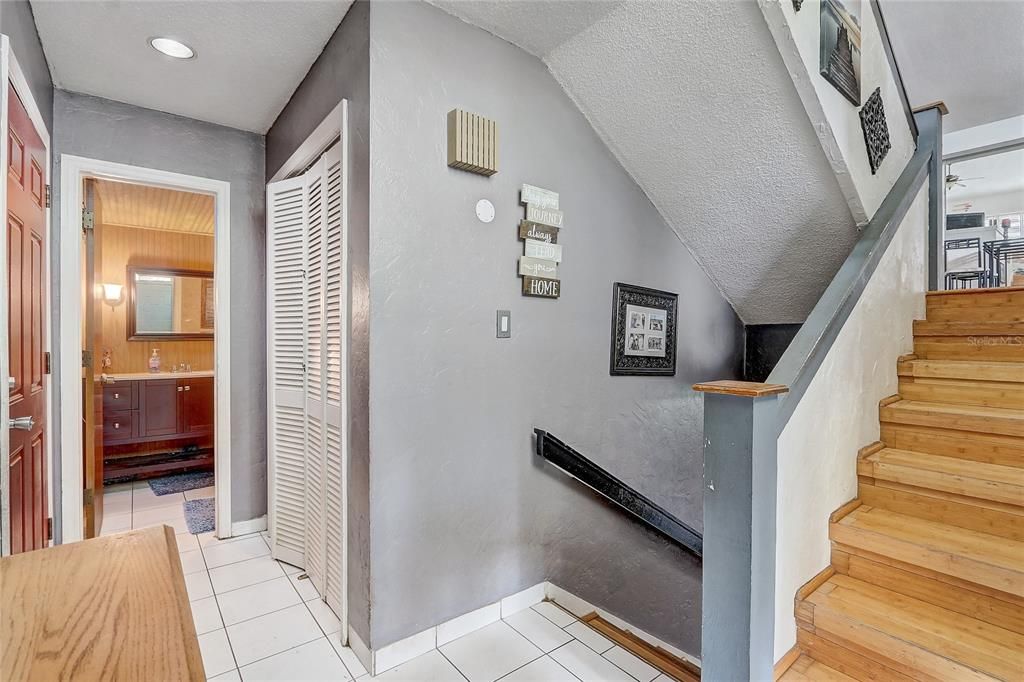 Interior, Recessed Lighting