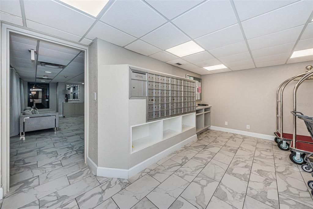 Interior, Marble, Recessed Lighting