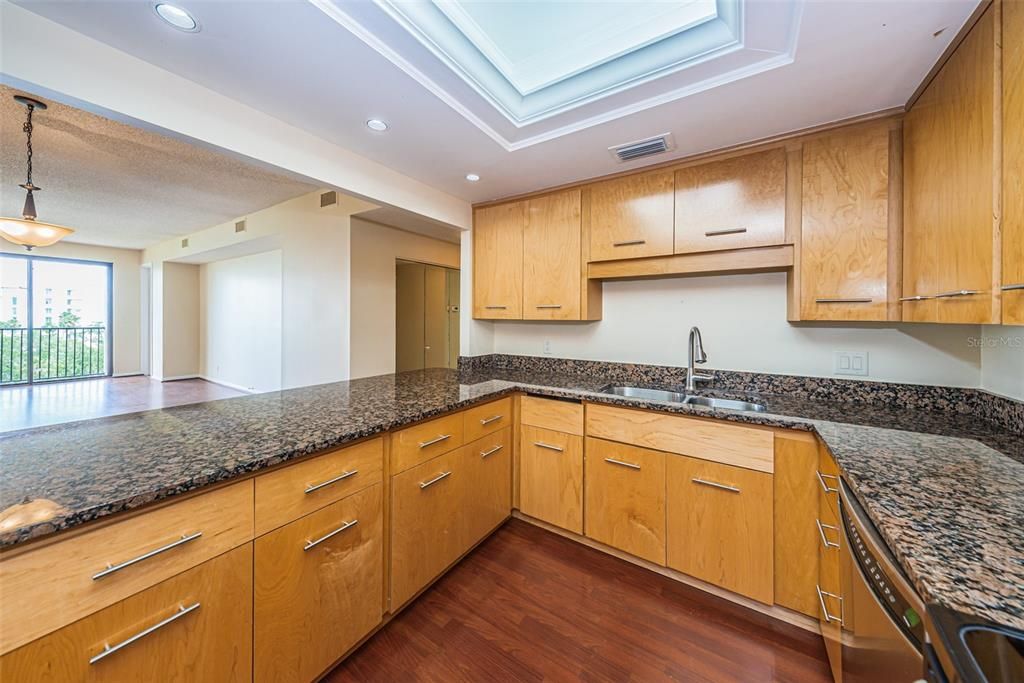Interior, Pendant Lights, Recessed Lighting, Wood Texture Flooring