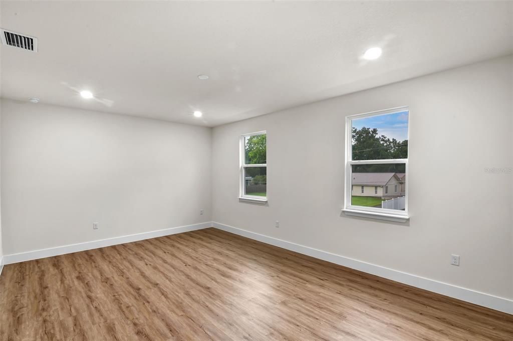 Empty room, Interior, Recessed Lighting, Wood Texture Flooring